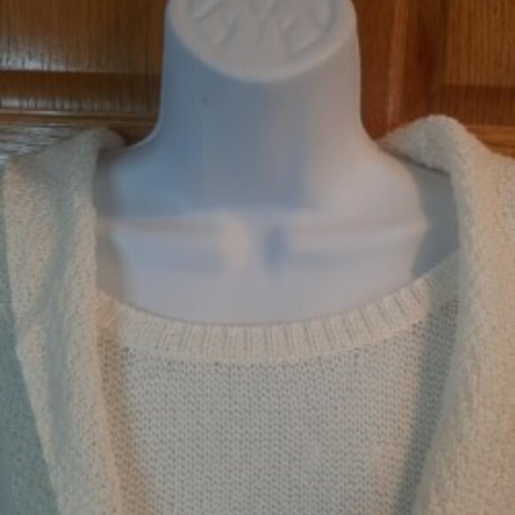 Women's sweater - Picture 13 of 16